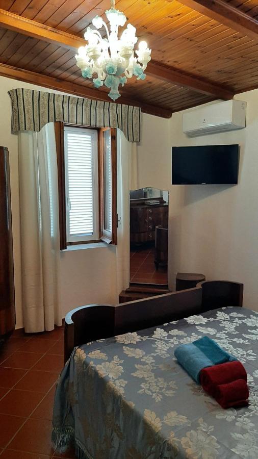 Casale Battaglini Bed & Breakfast Castelnuovo Cilento Exterior foto