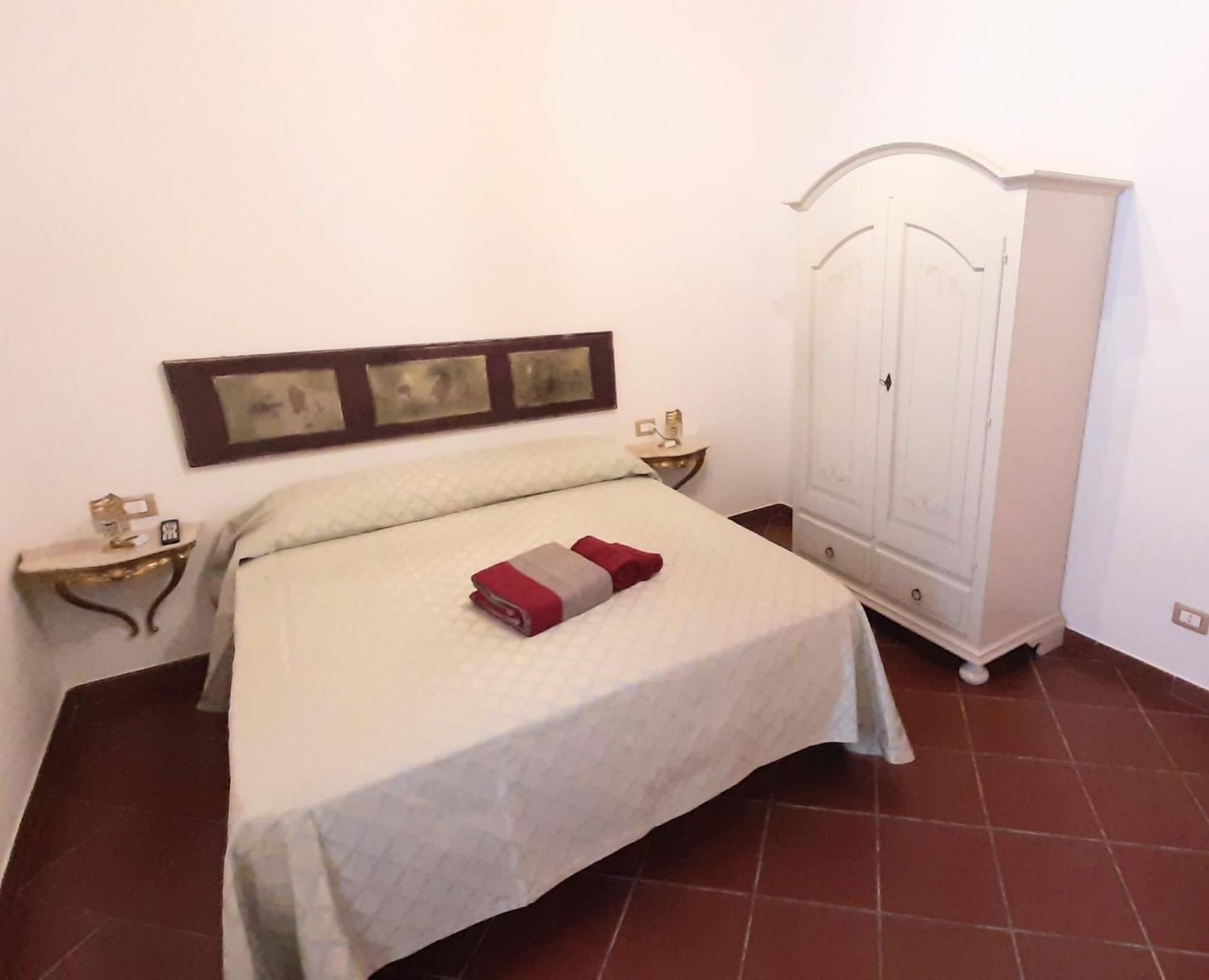 Casale Battaglini Bed & Breakfast Castelnuovo Cilento Exterior foto